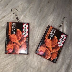 T.G.I. friday’s buffalo chicken wing mini brands earrings new
